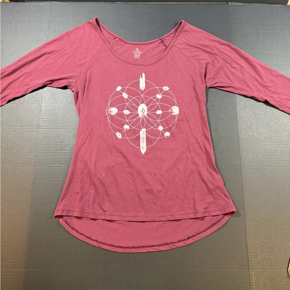 Volcom Women’s Maroon 3/4 Sleeve Graphic Tee